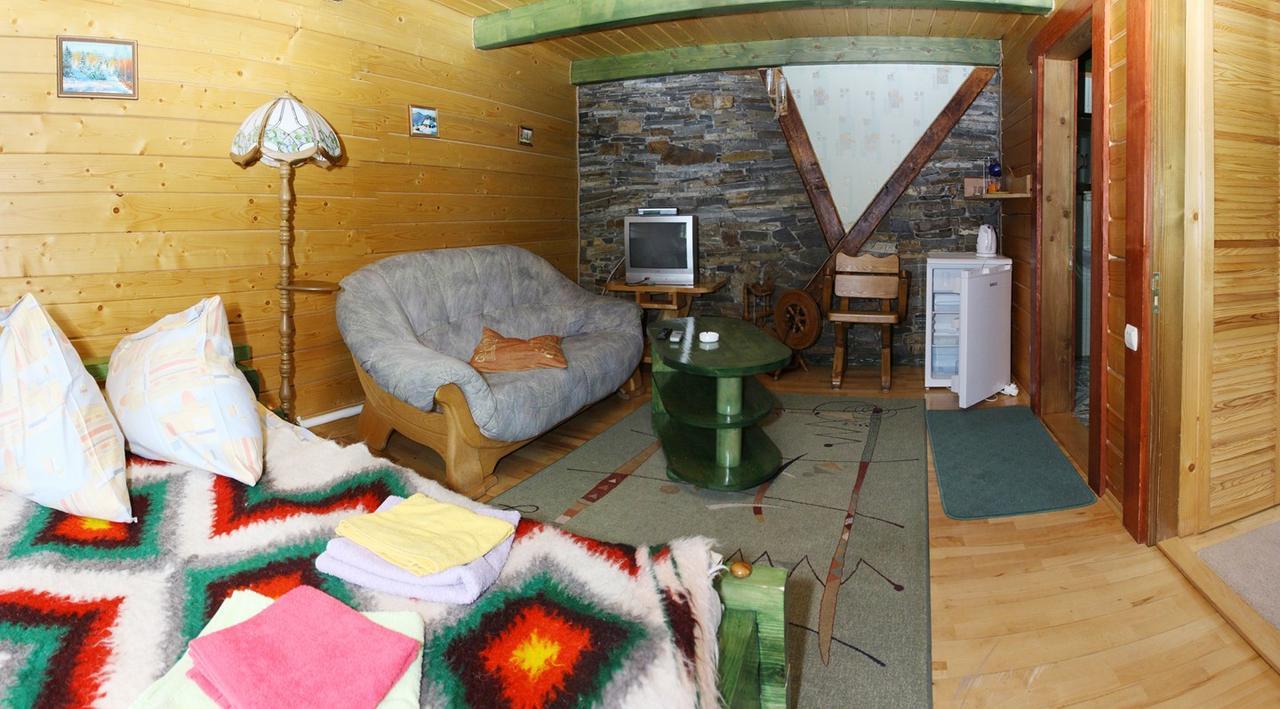 Садиба "У Наталії" Tatariv Exteriör bild